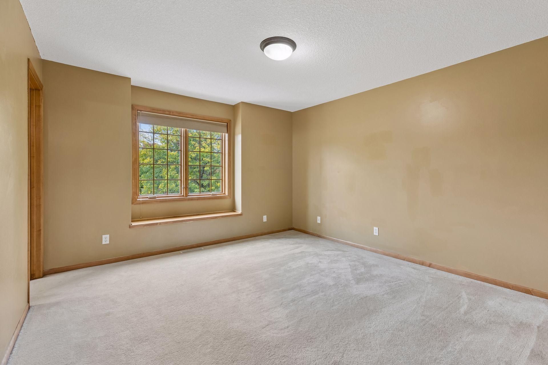 390 Lythrum Lane