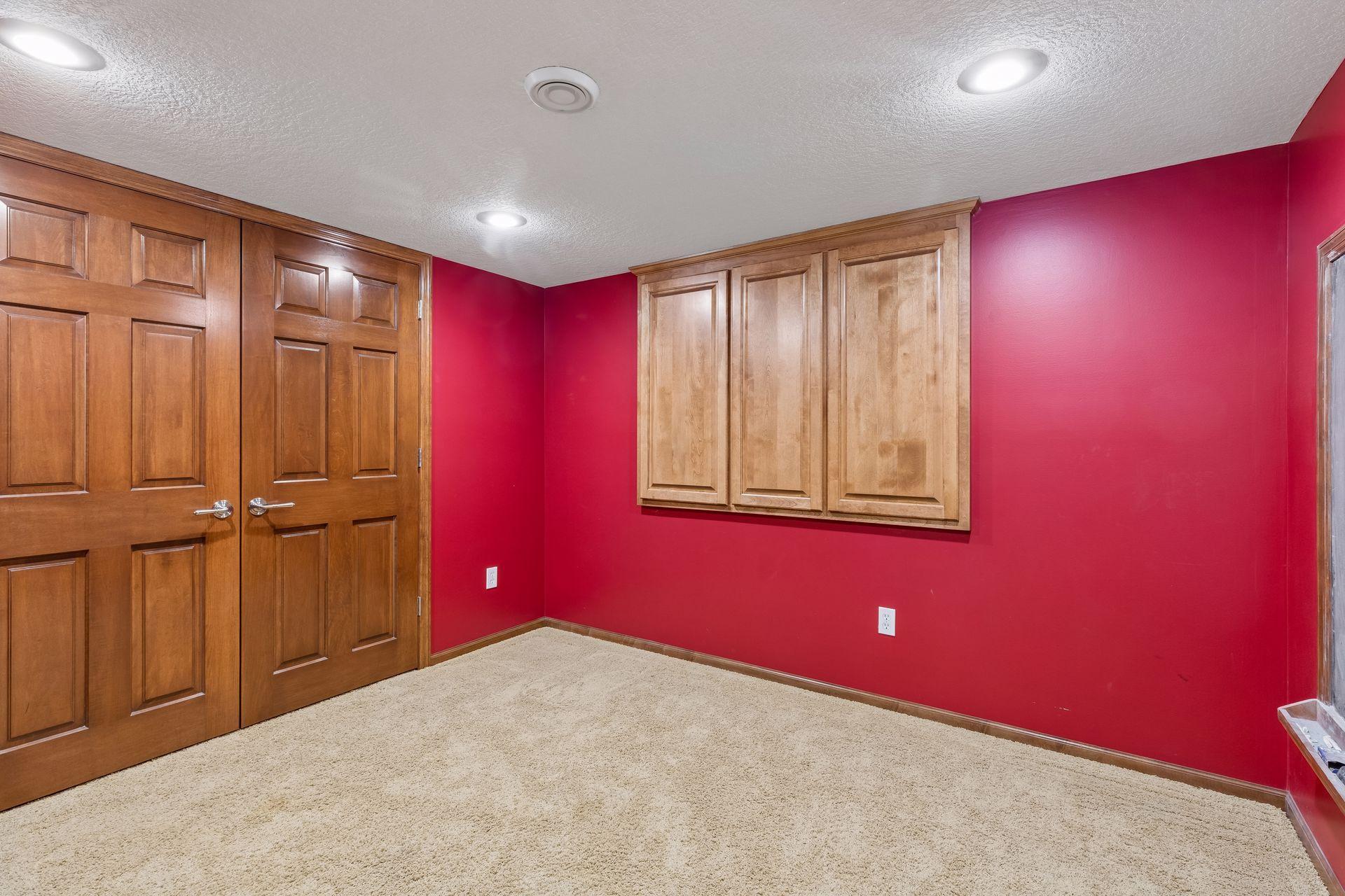 390 Lythrum Lane