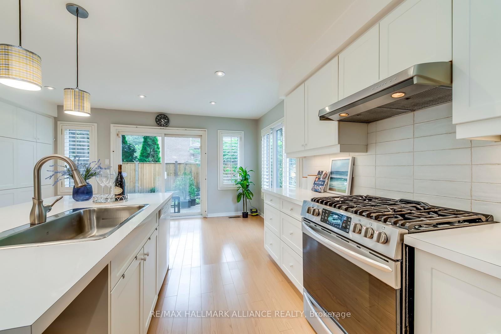503 CARLISLE Court