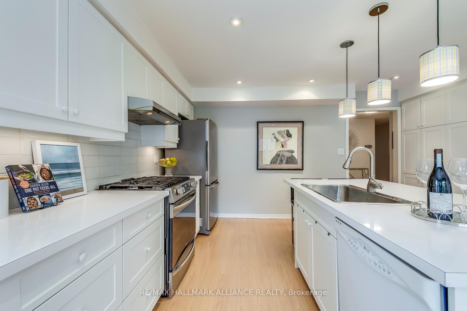 503 CARLISLE Court