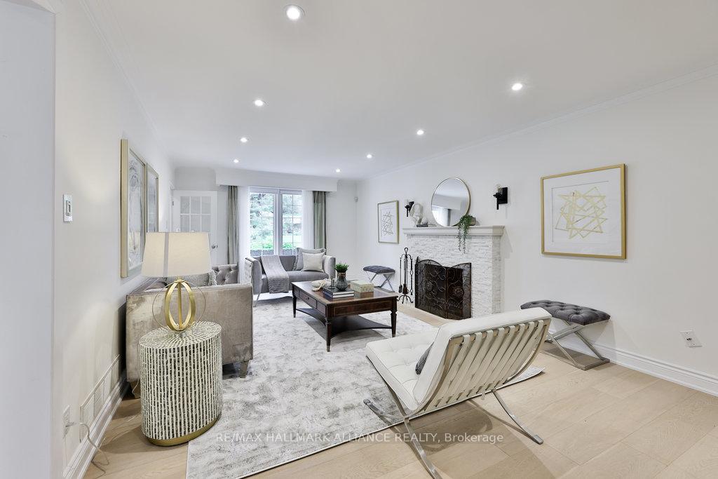 1316 Cambridge Drive