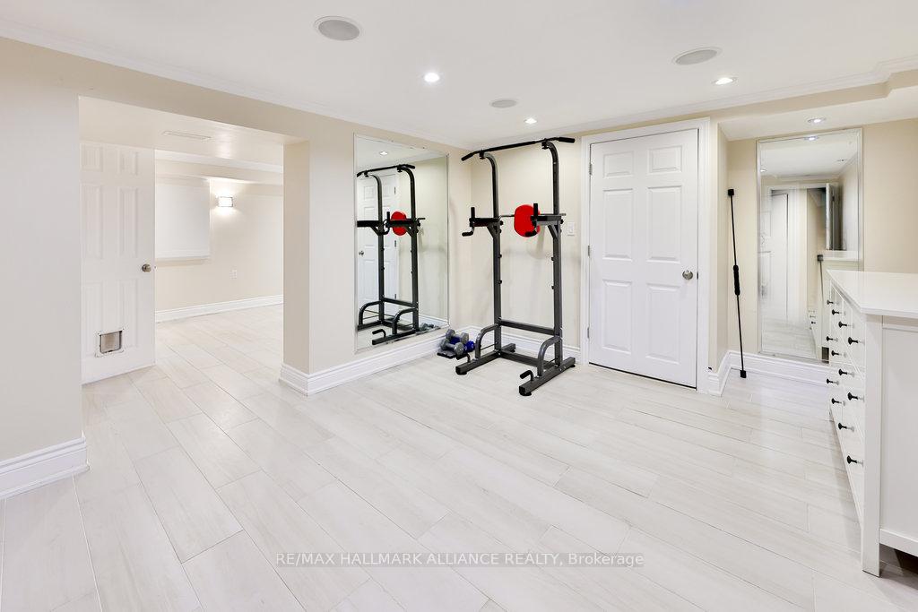 1316 Cambridge Drive