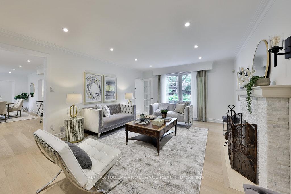 1316 Cambridge Drive