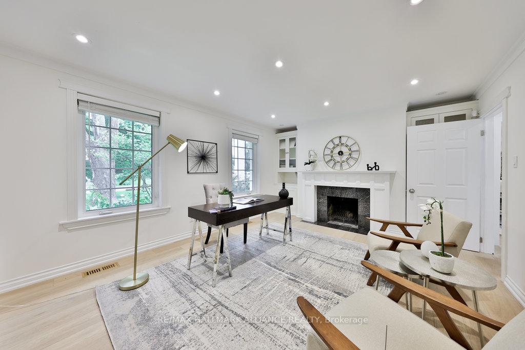 1316 Cambridge Drive