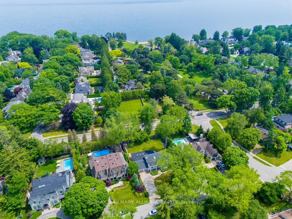 1316 Cambridge Drive