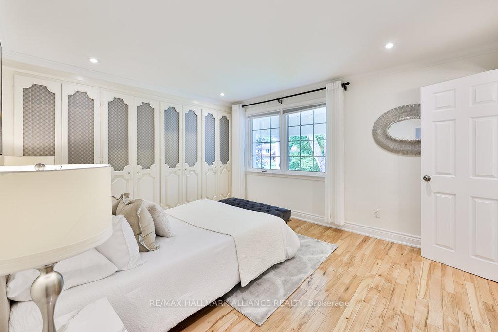 1316 Cambridge Drive