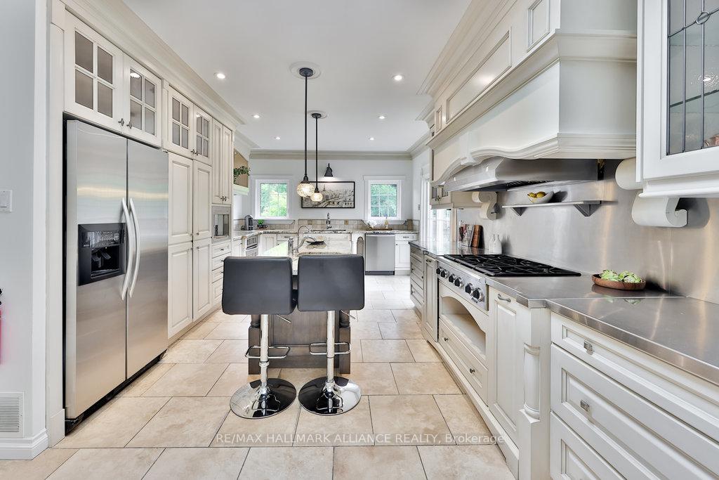 1316 Cambridge Drive