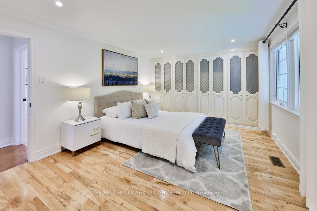 1316 Cambridge Drive