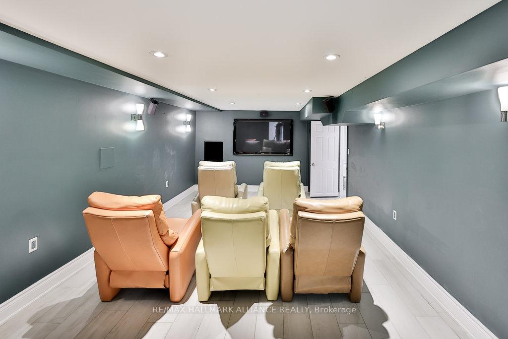 1316 Cambridge Drive