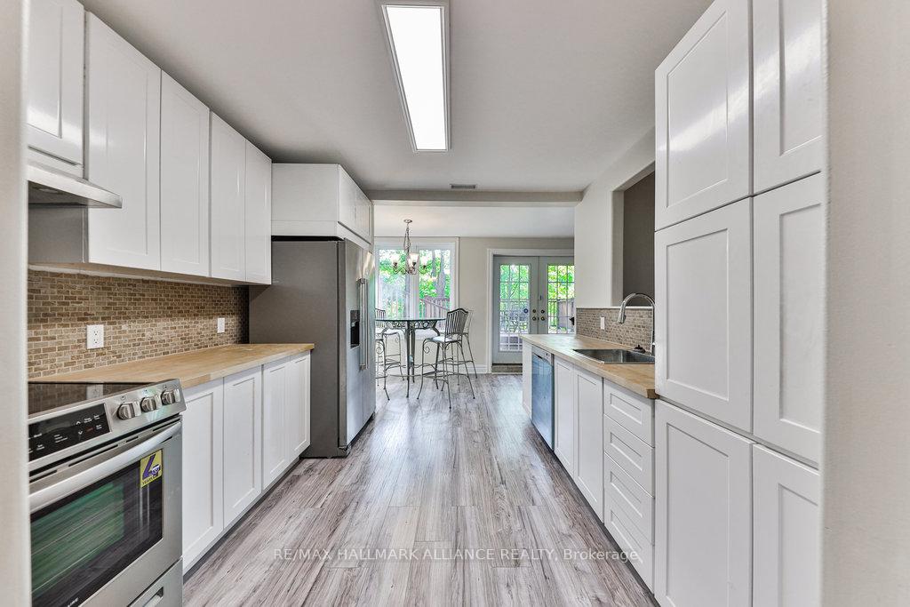 1200 Bronte Road