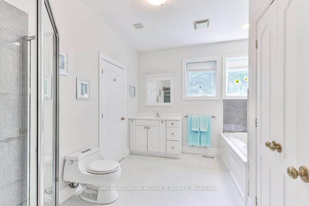 1200 Bronte Road