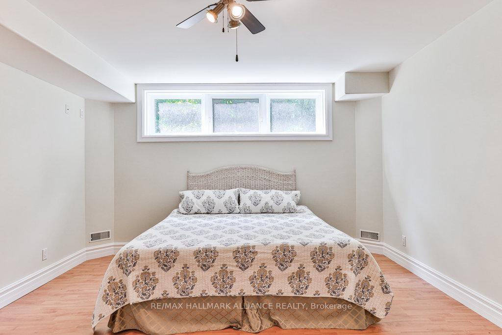 1200 Bronte Road