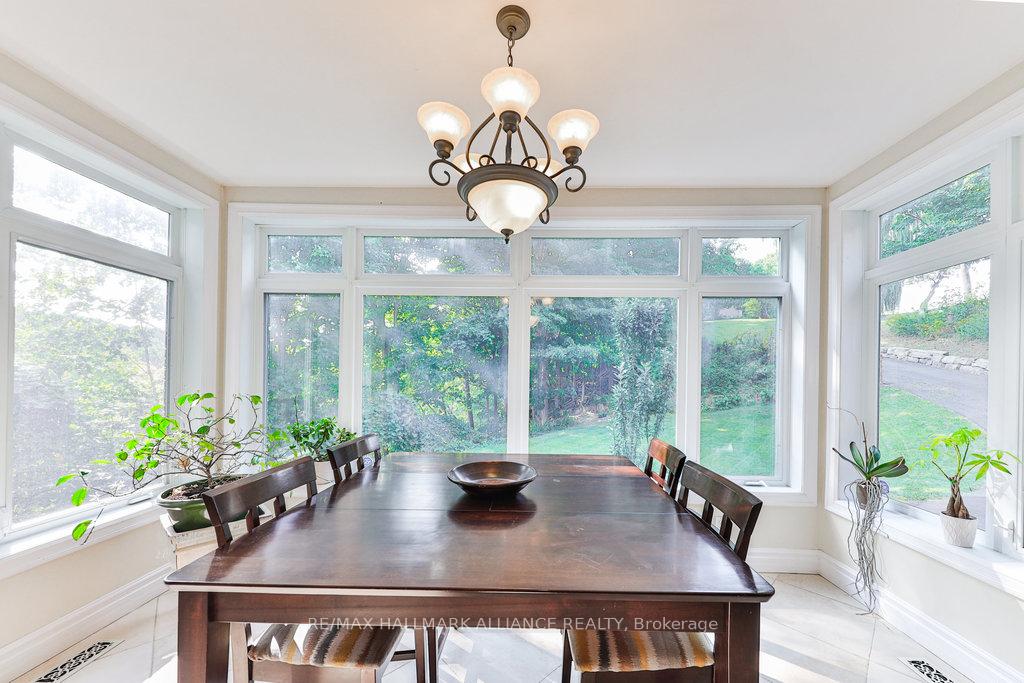 1200 Bronte Road