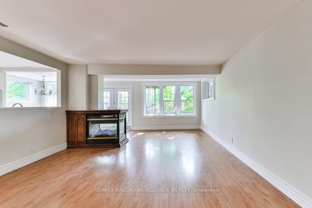 1200 Bronte Road