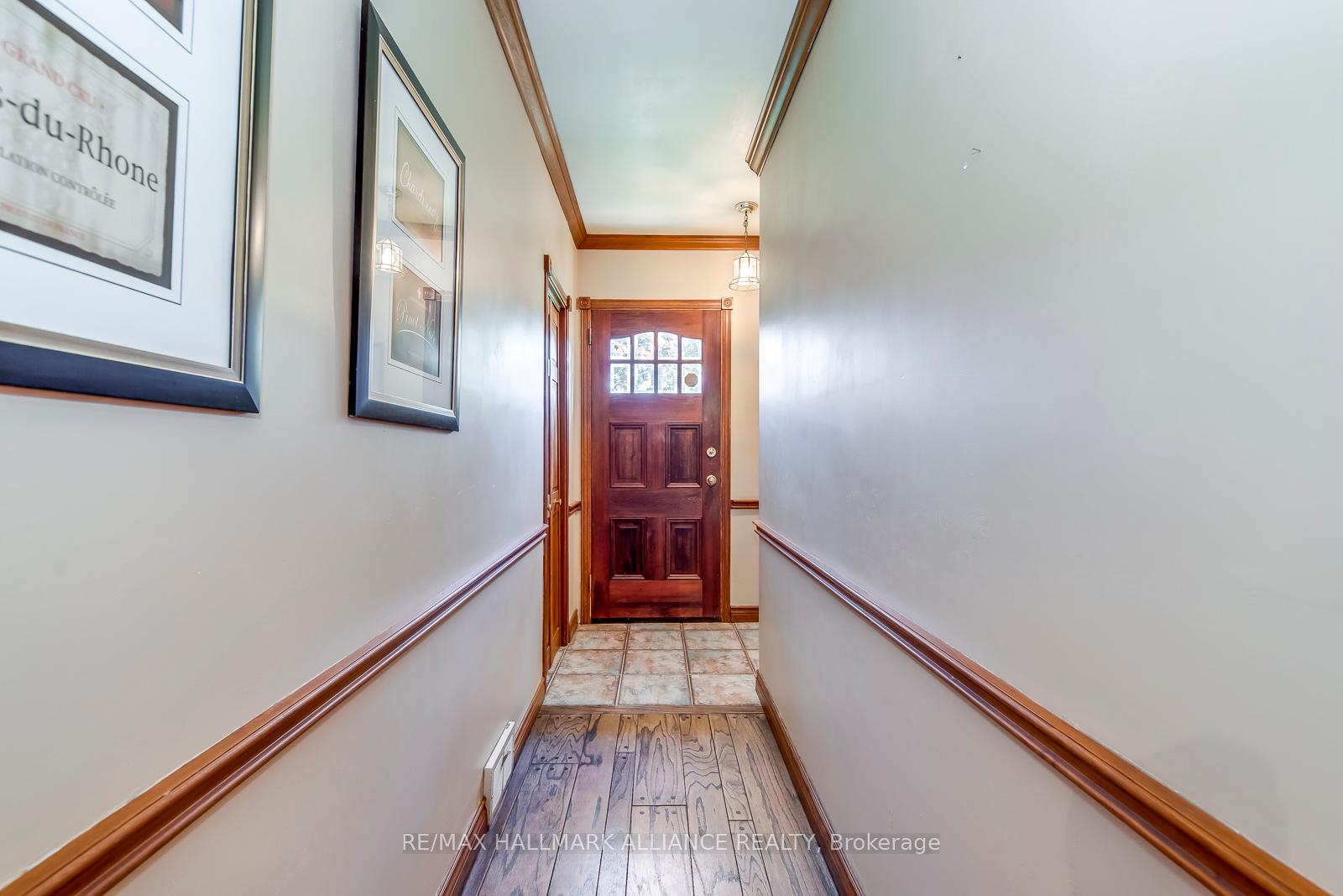 4447 Lakeshore Road