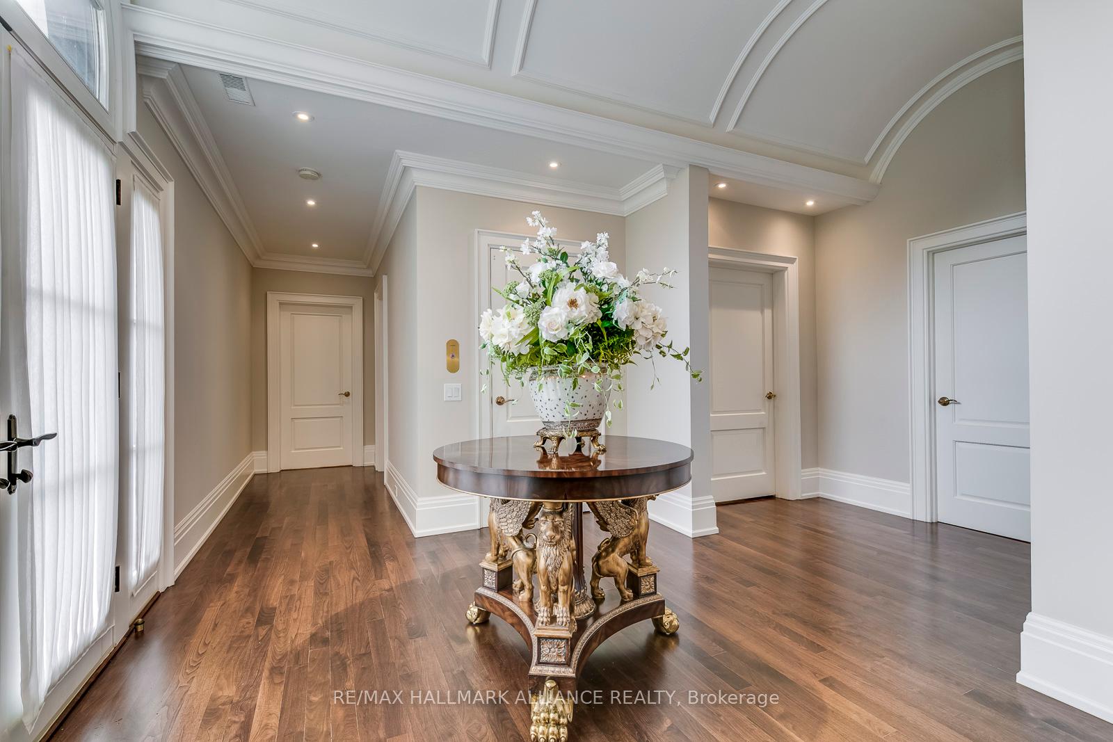 138 DIANNE Avenue, Oakville