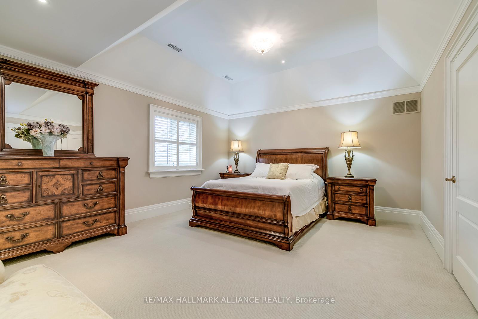 138 DIANNE Avenue, Oakville