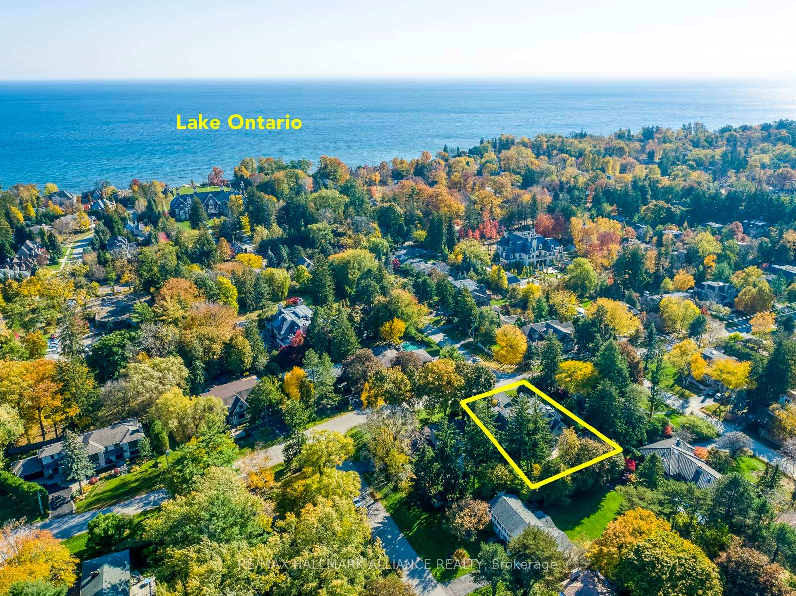 138 DIANNE Avenue, Oakville