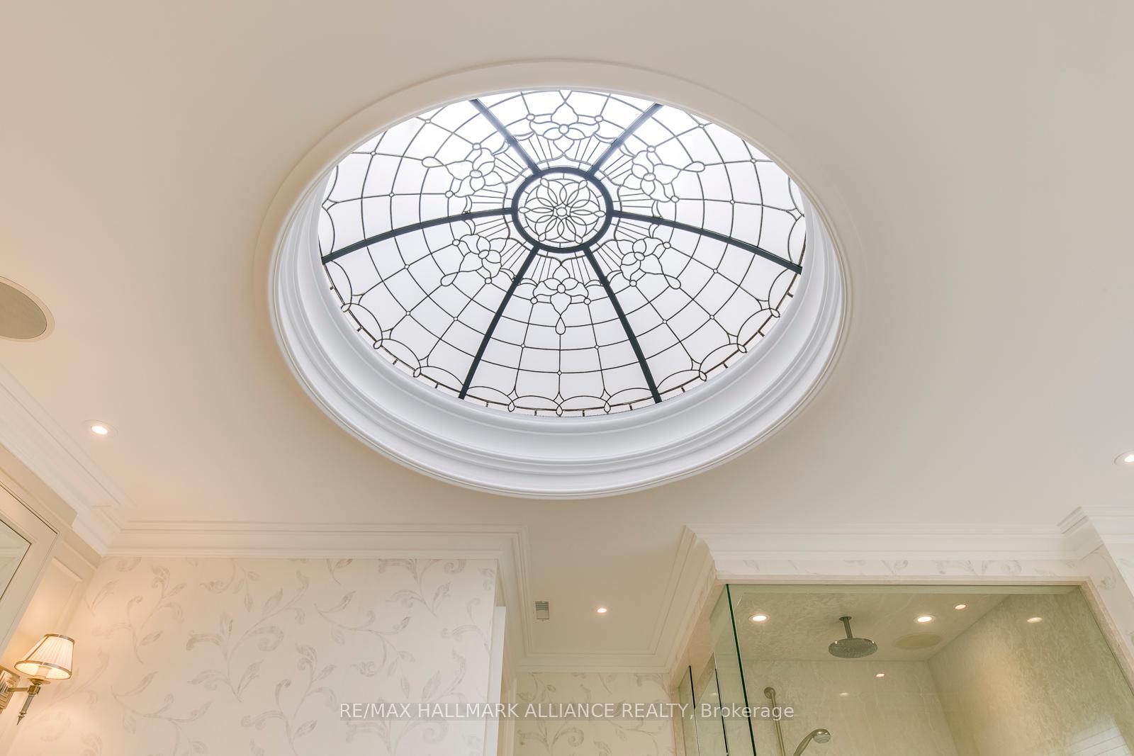 138 DIANNE Avenue, Oakville