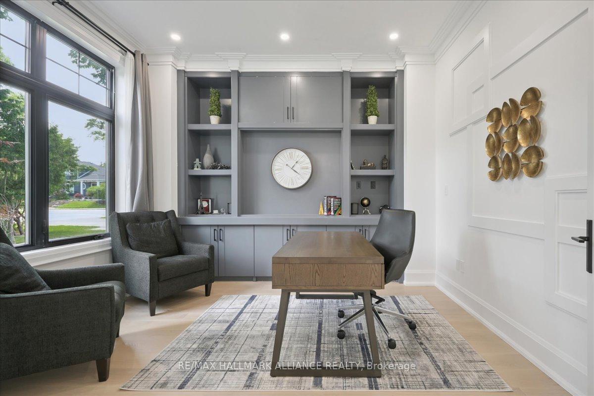 1225 Baldwin Drive, Oakville