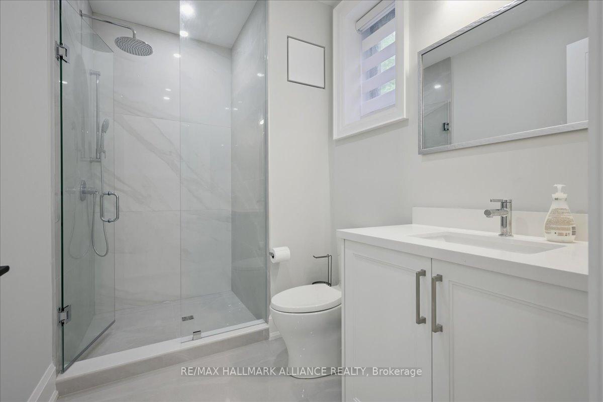 1225 Baldwin Drive, Oakville