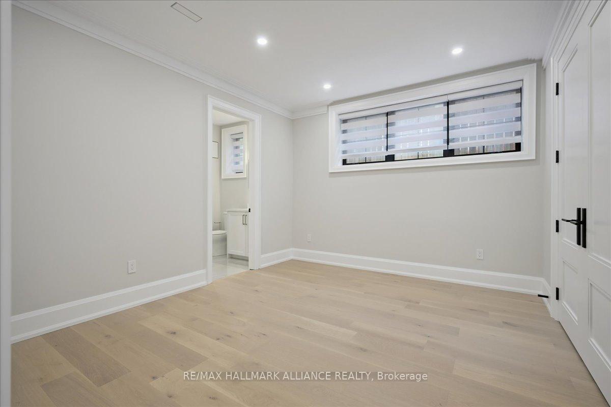 1225 Baldwin Drive, Oakville