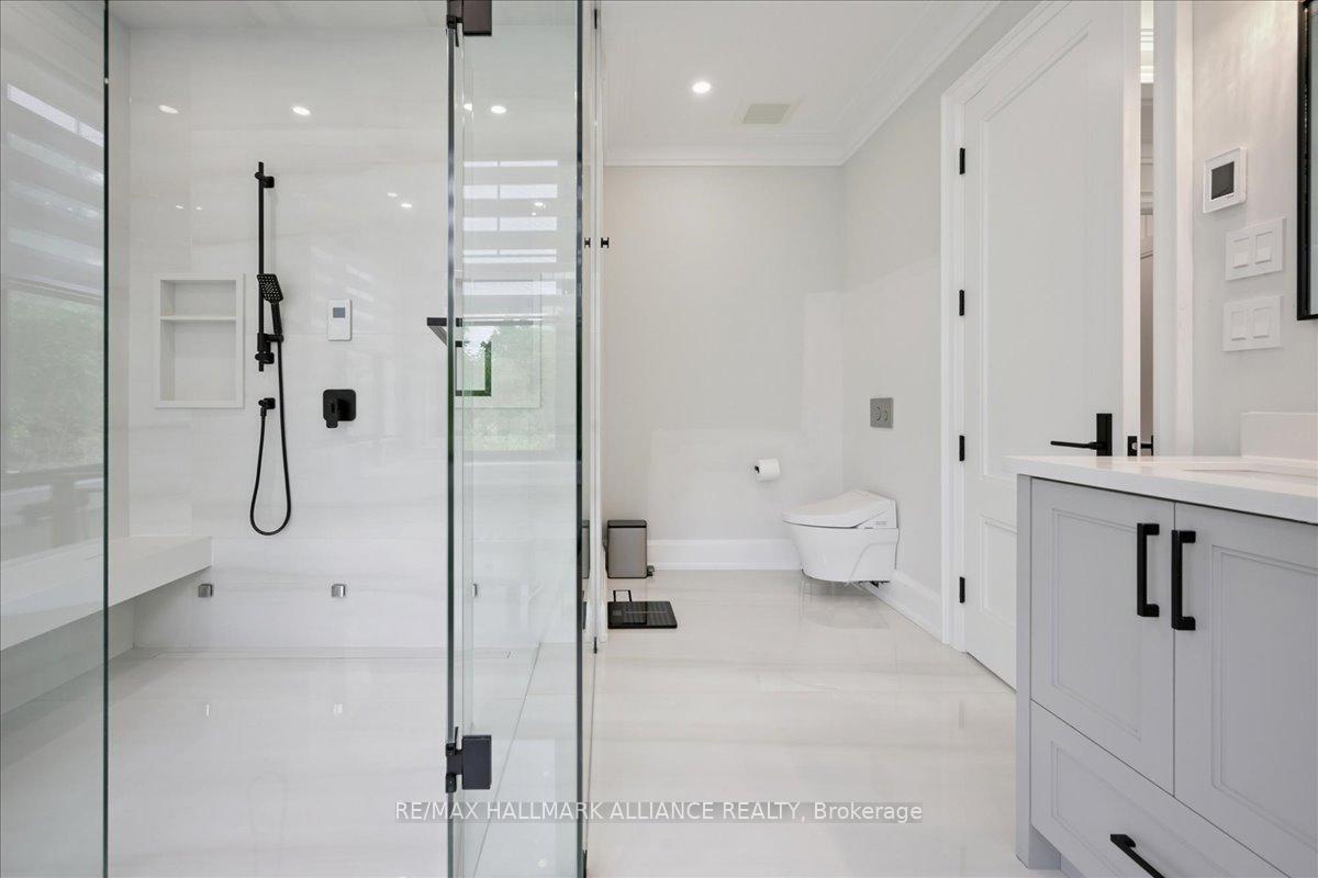 1225 Baldwin Drive, Oakville