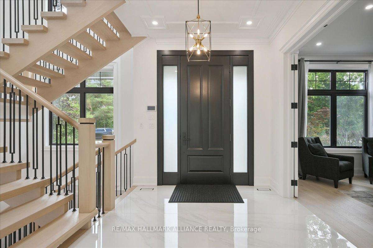 1225 Baldwin Drive, Oakville