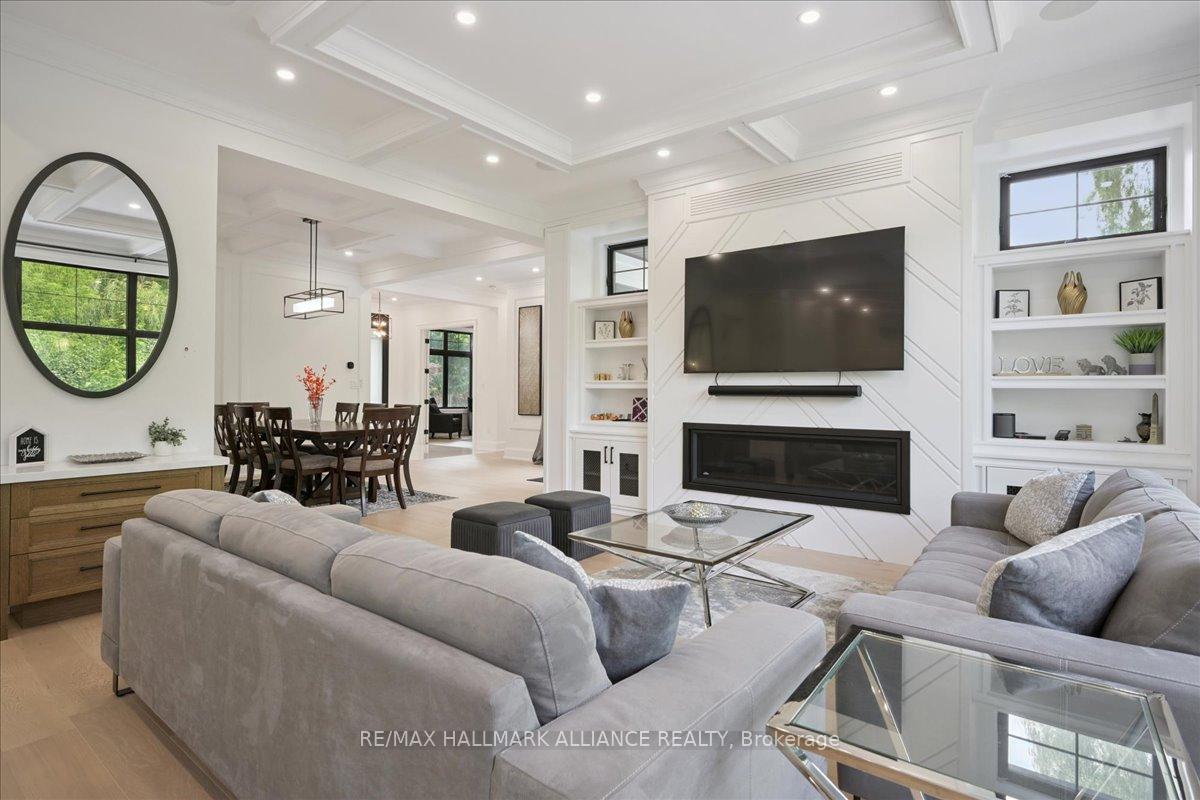 1225 Baldwin Drive, Oakville