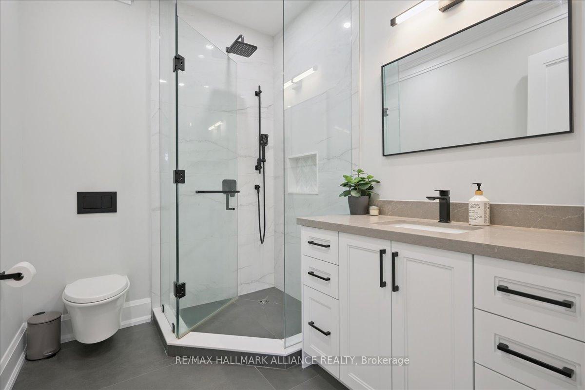 1225 Baldwin Drive, Oakville