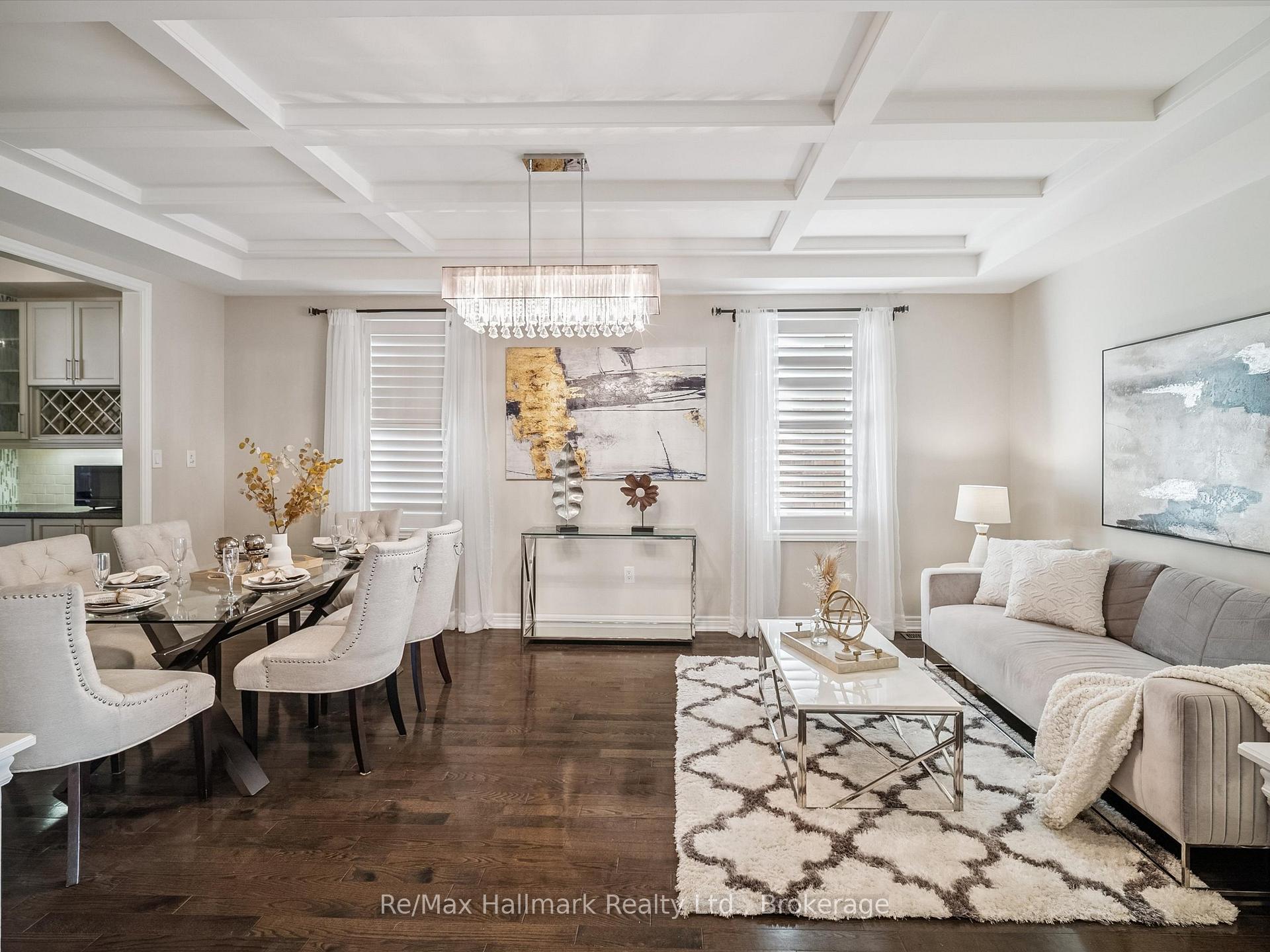 247 Beechtree Crescent, Oakville, ON L6L 0A5