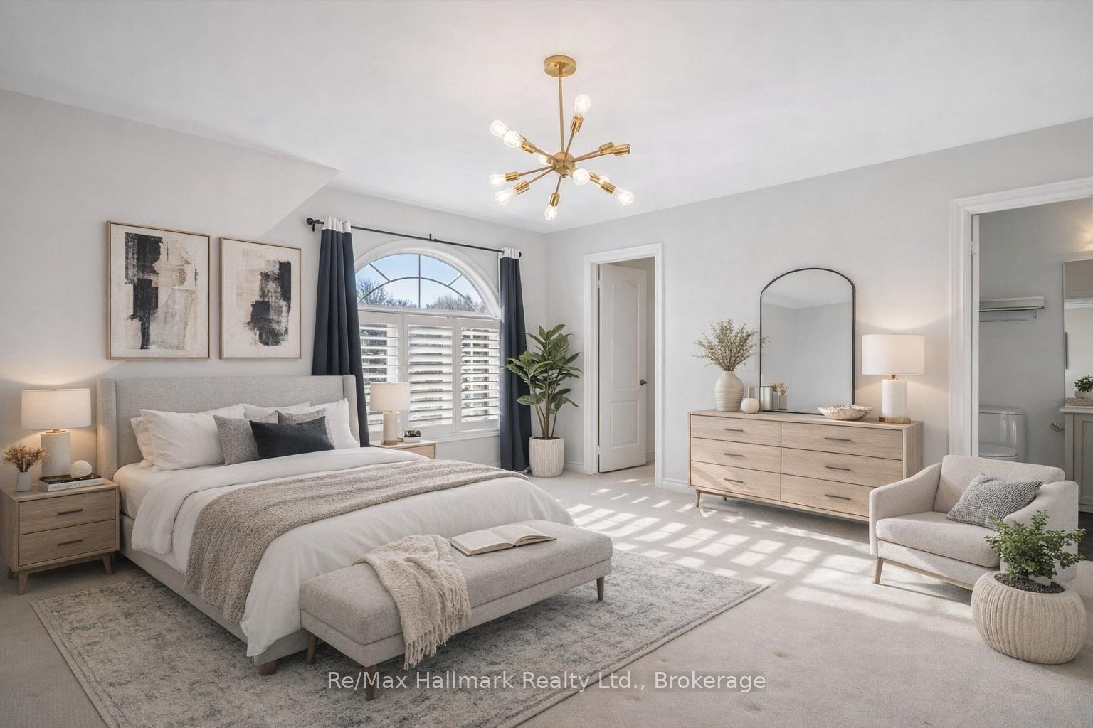 247 Beechtree Crescent, Oakville, ON L6L 0A5