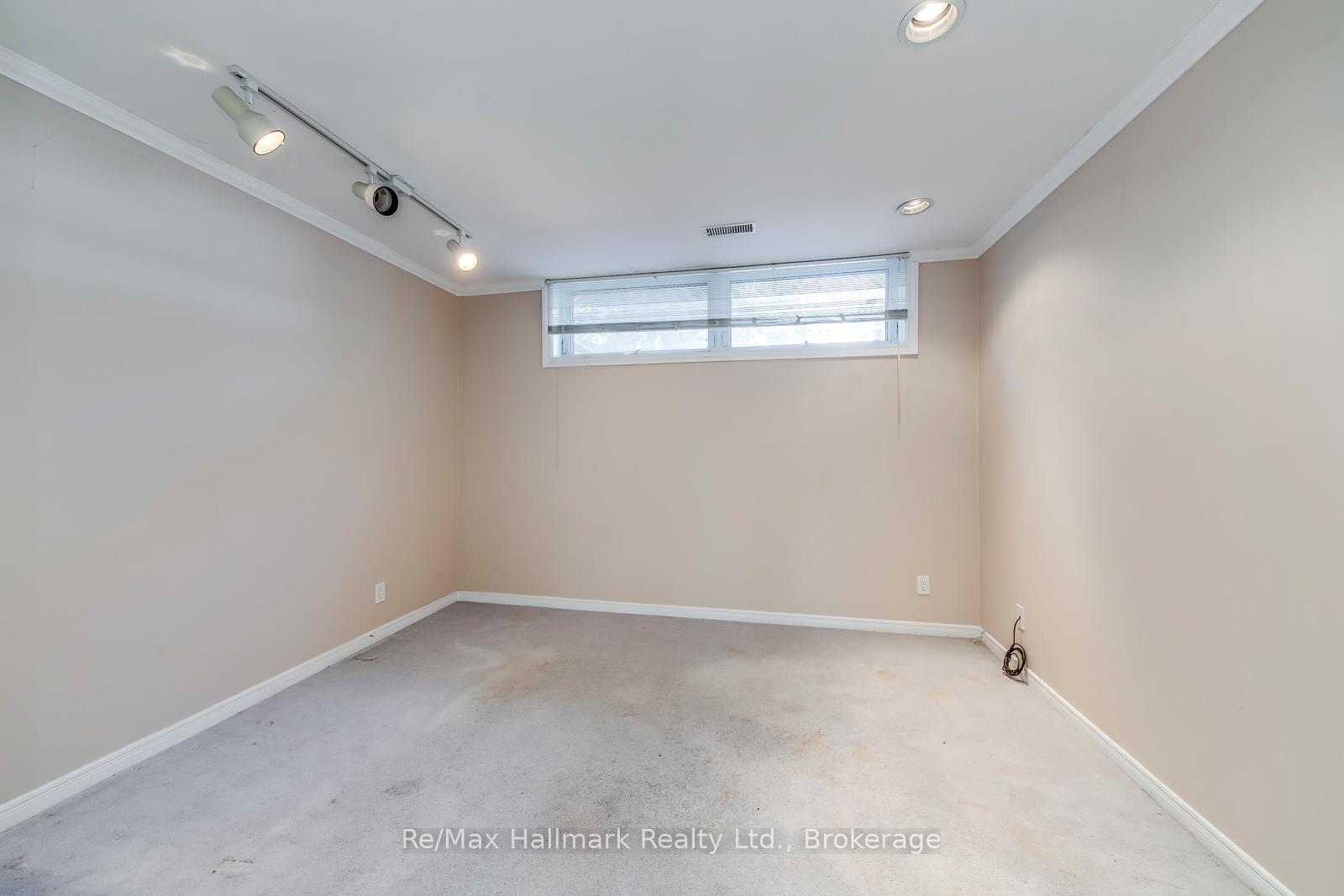 494 Chartwell Road