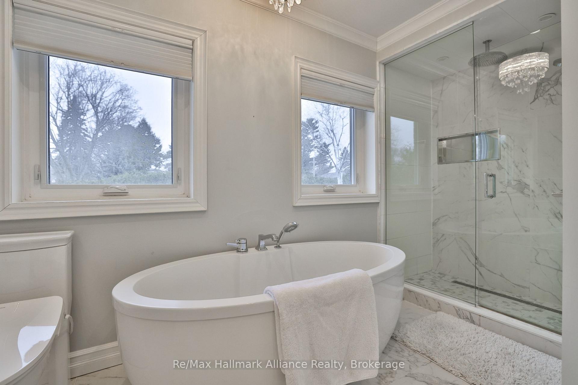 1335 Cambridge Drive