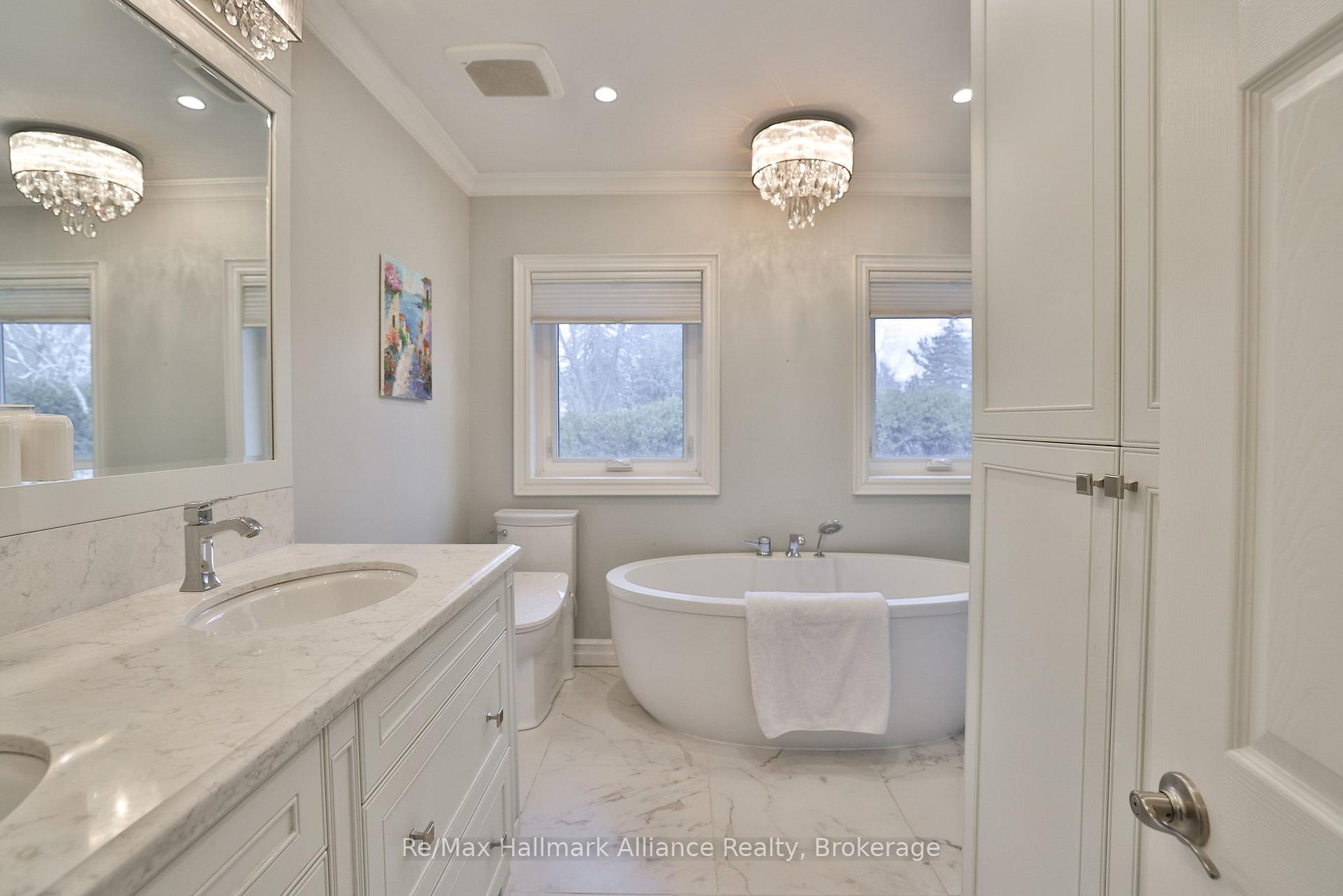 1335 Cambridge Drive