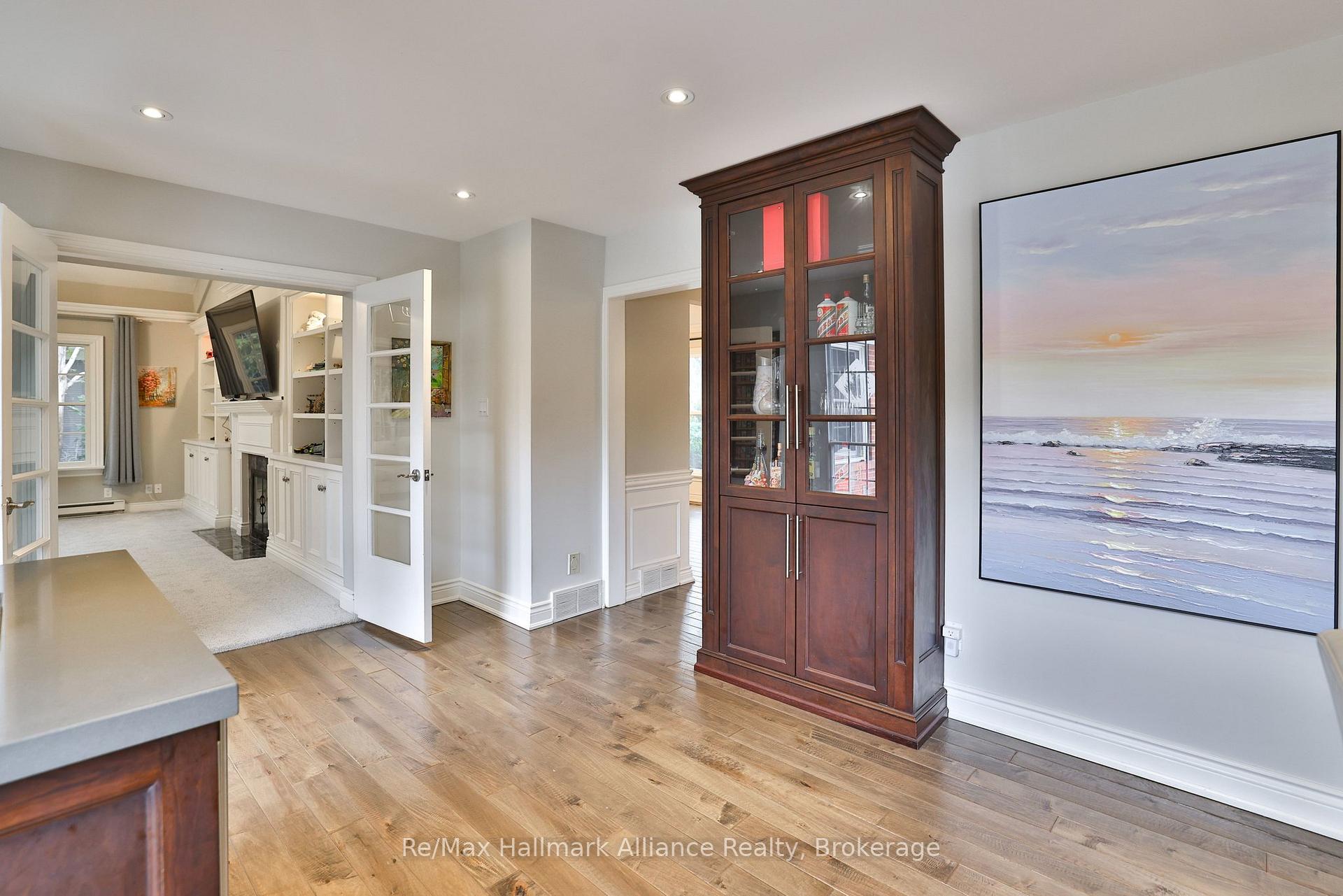 1335 Cambridge Drive