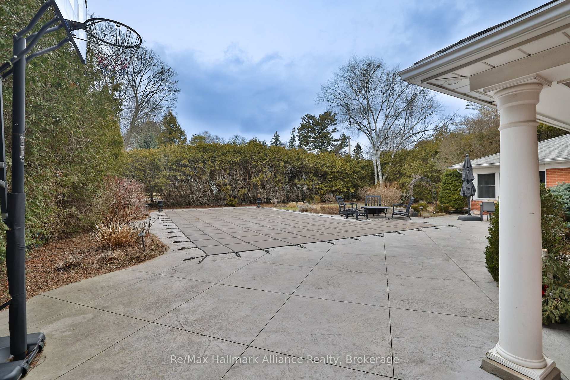 1335 Cambridge Drive