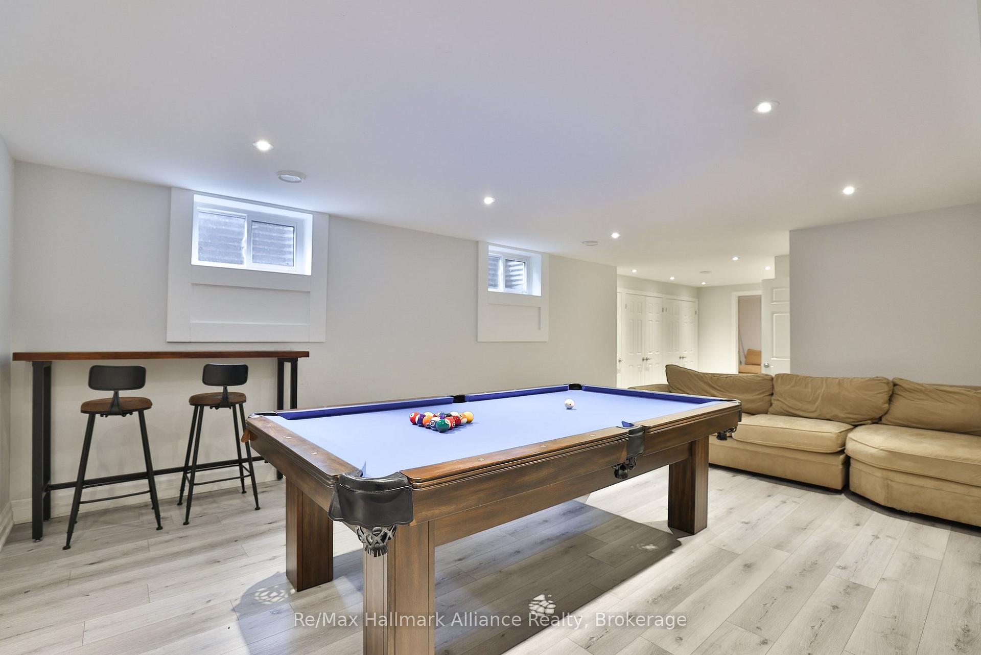 1335 Cambridge Drive