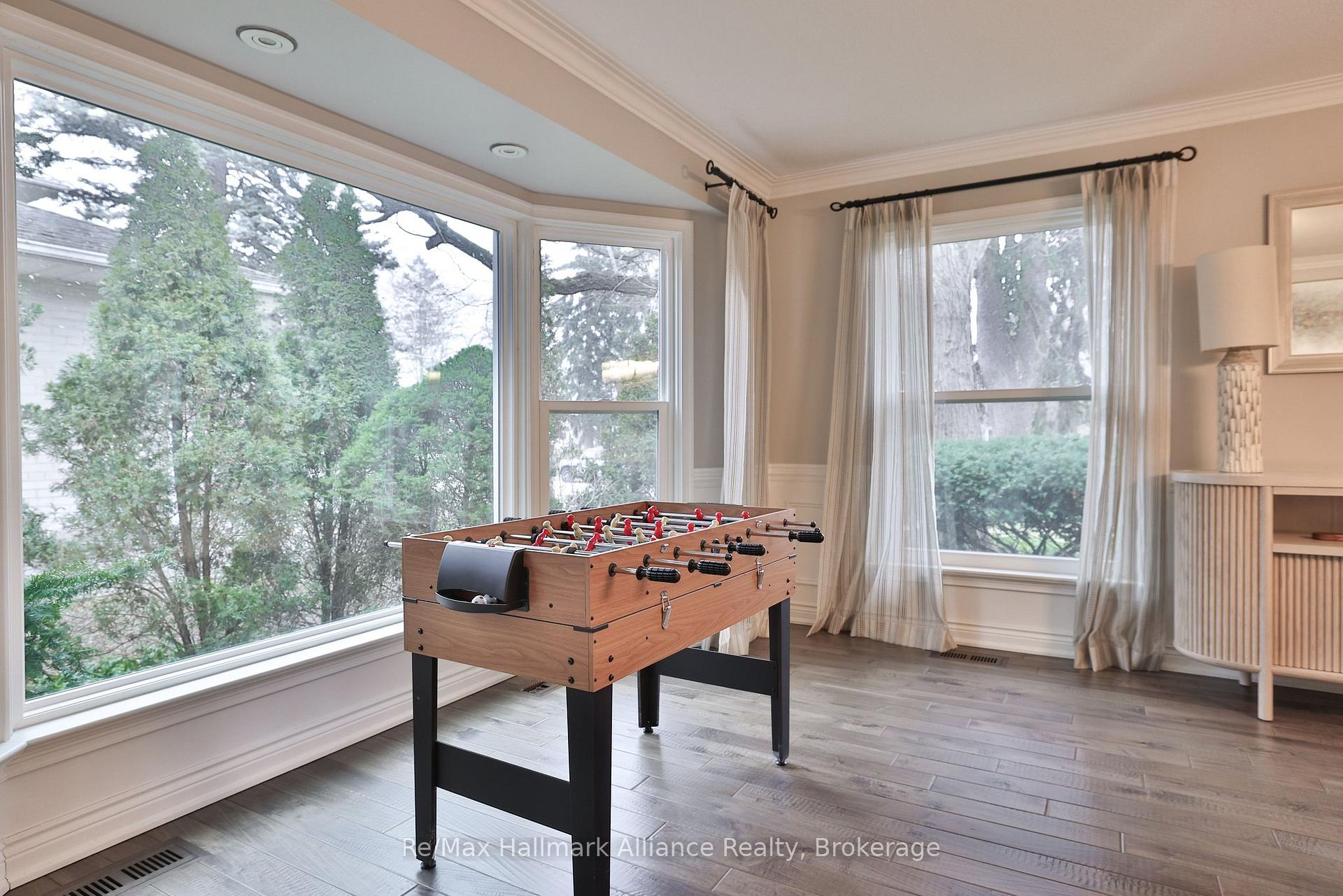 1335 Cambridge Drive