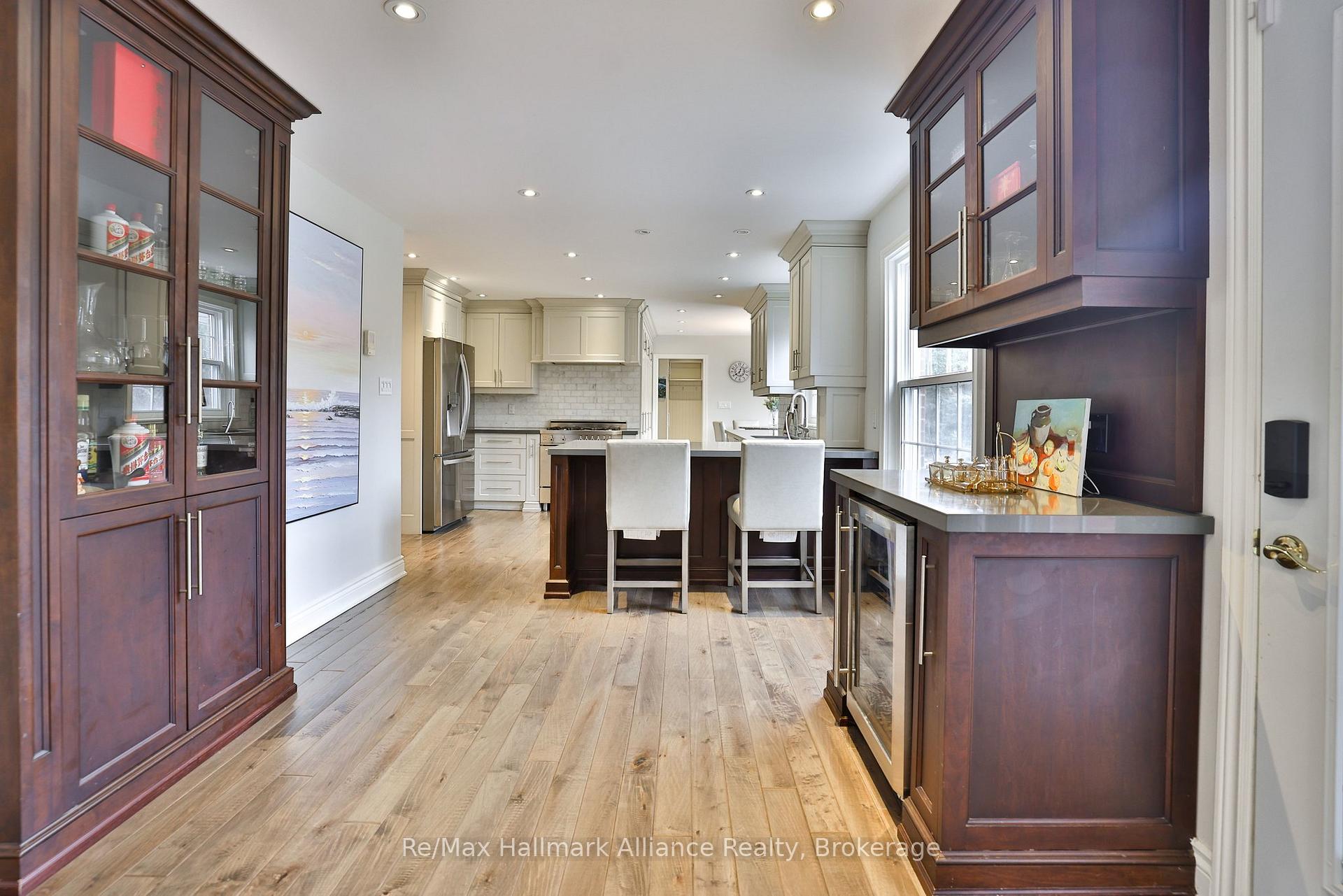 1335 Cambridge Drive