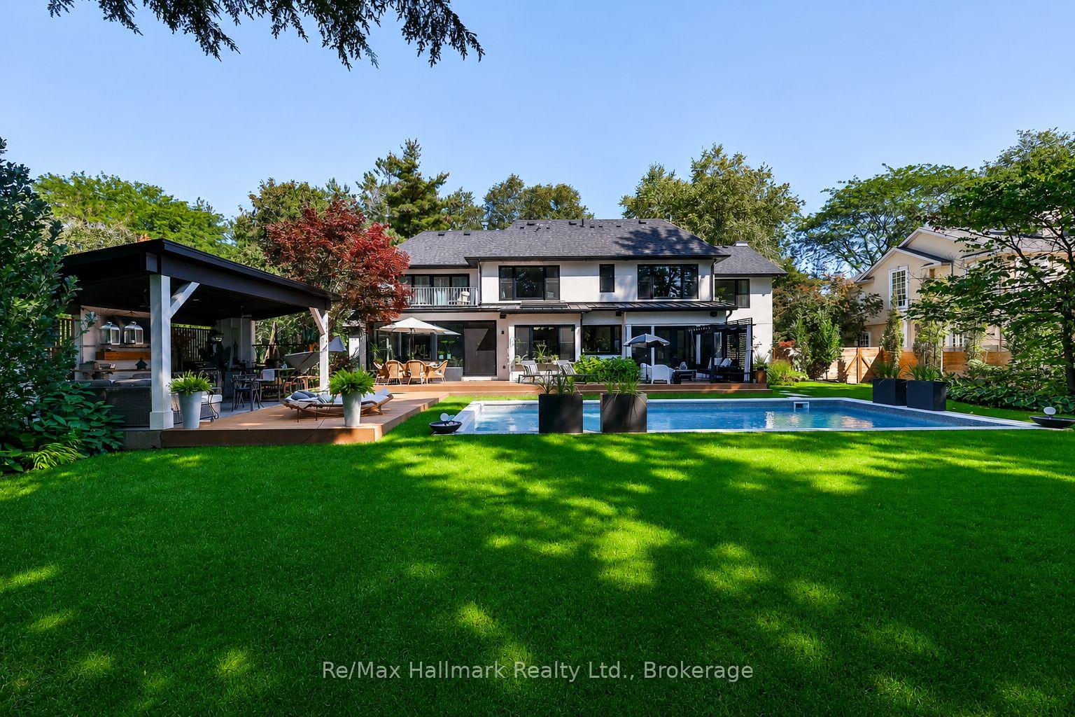 200 Chartwell Road