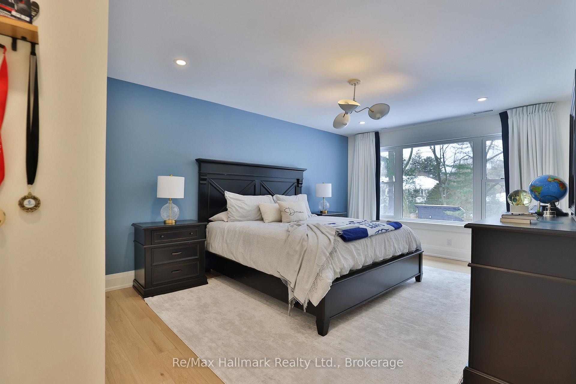 200 Chartwell Road