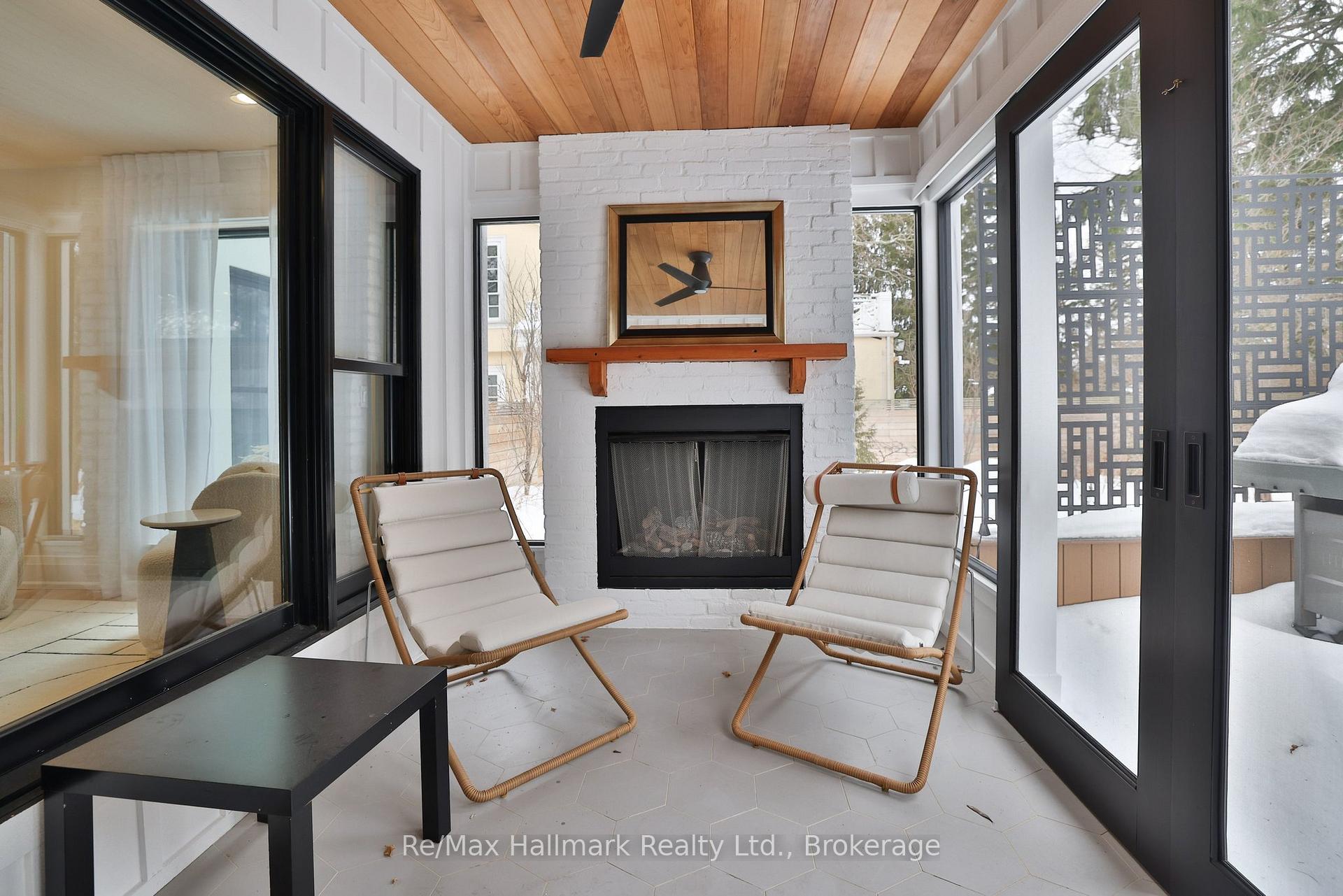 200 Chartwell Road