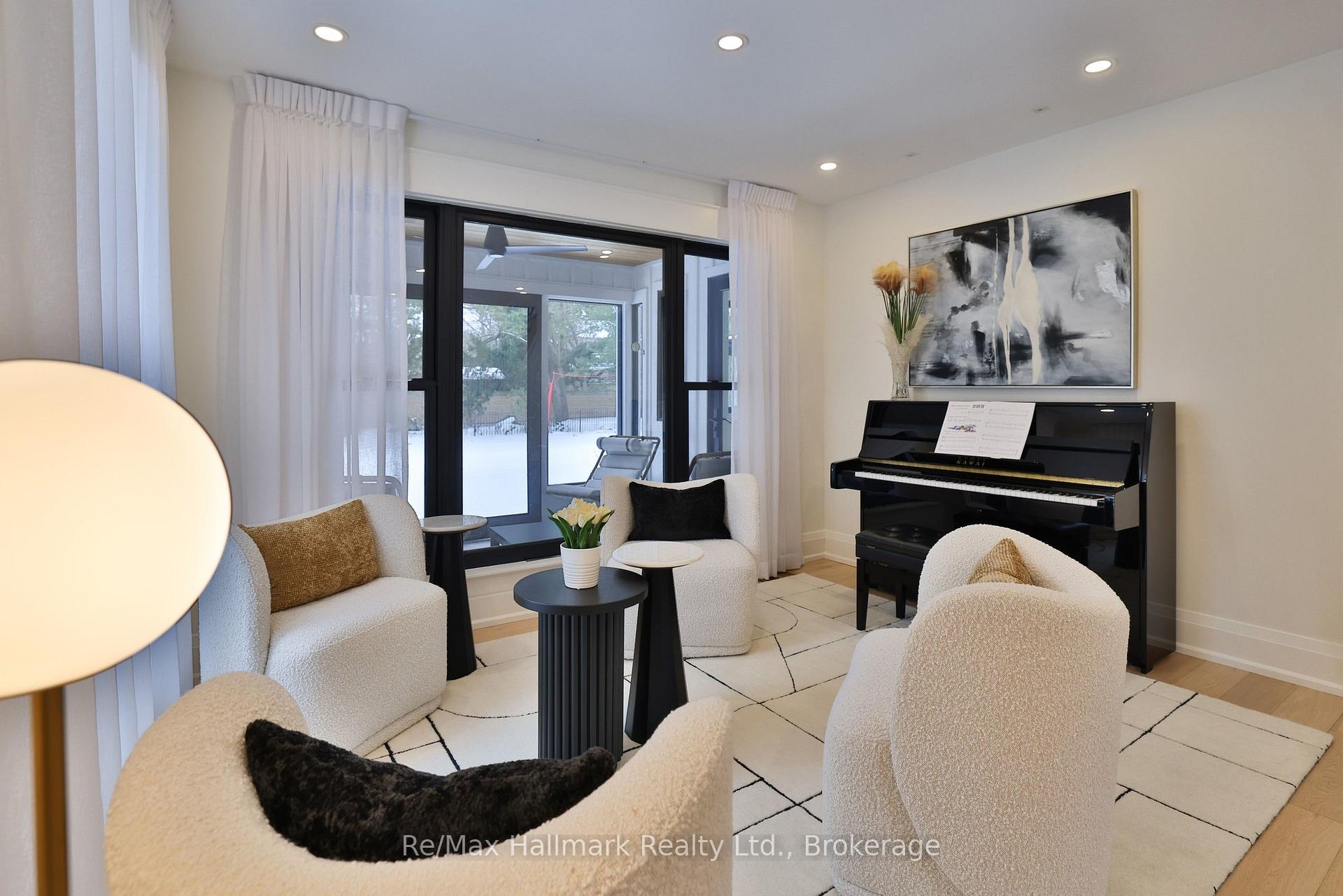 200 Chartwell Road