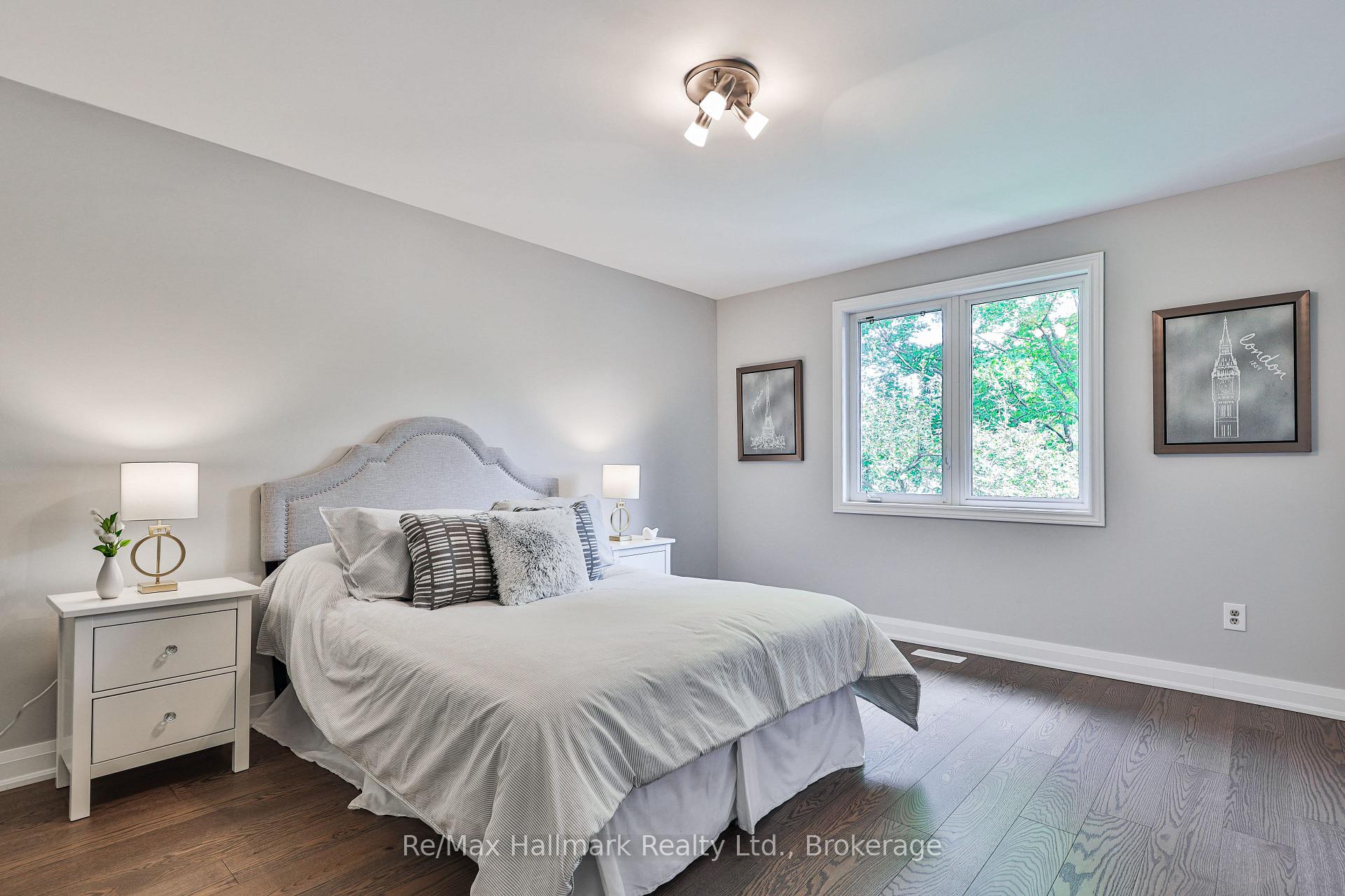 2255 BETHNAL GREEN Road