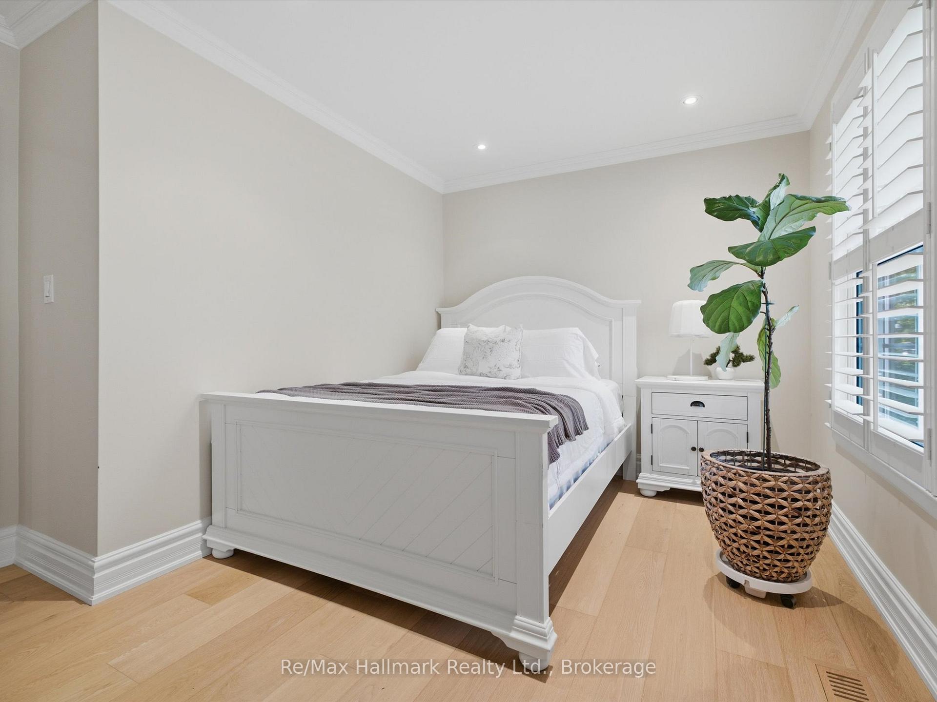153 Cairncroft Road