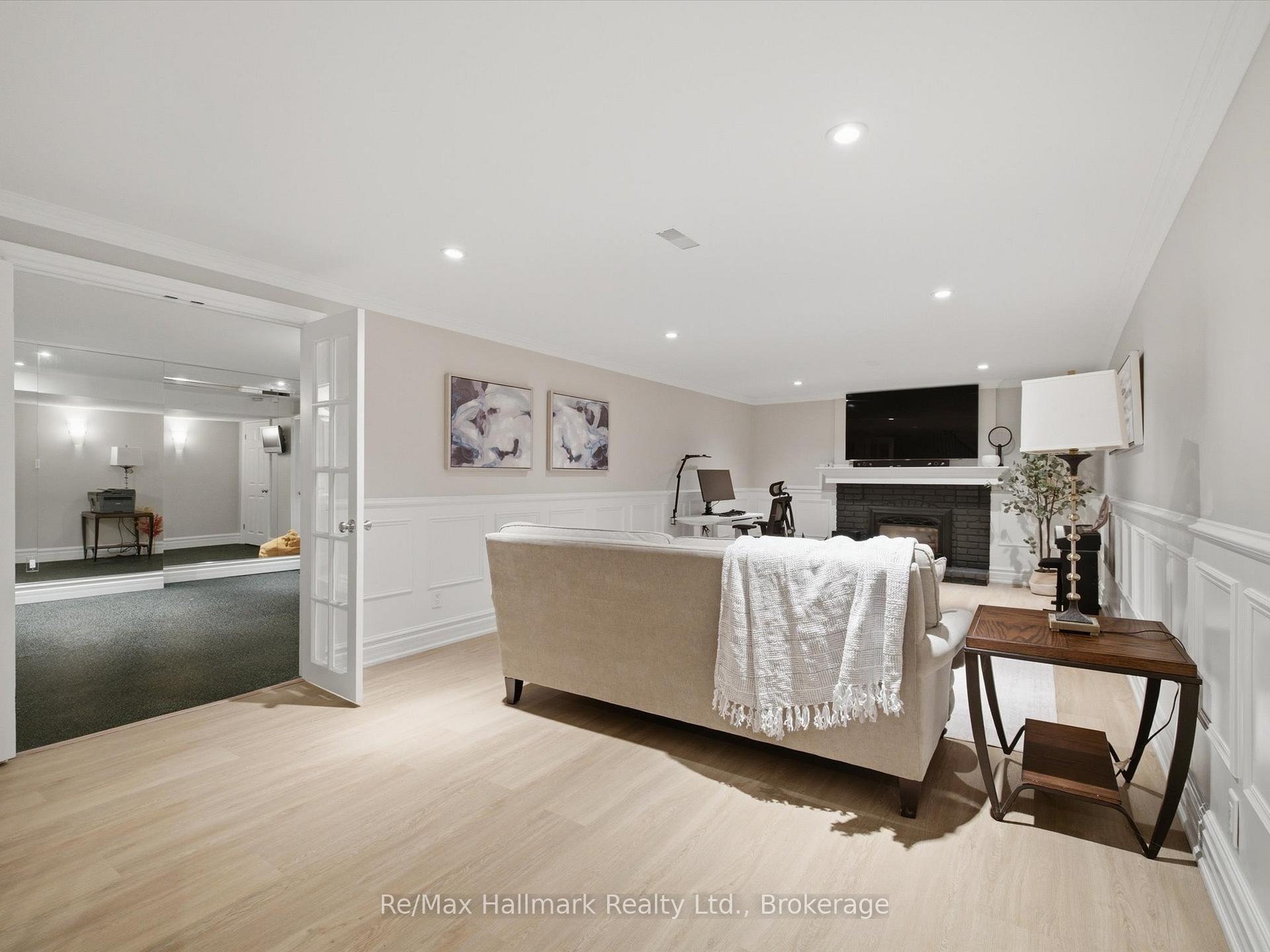 153 Cairncroft Road