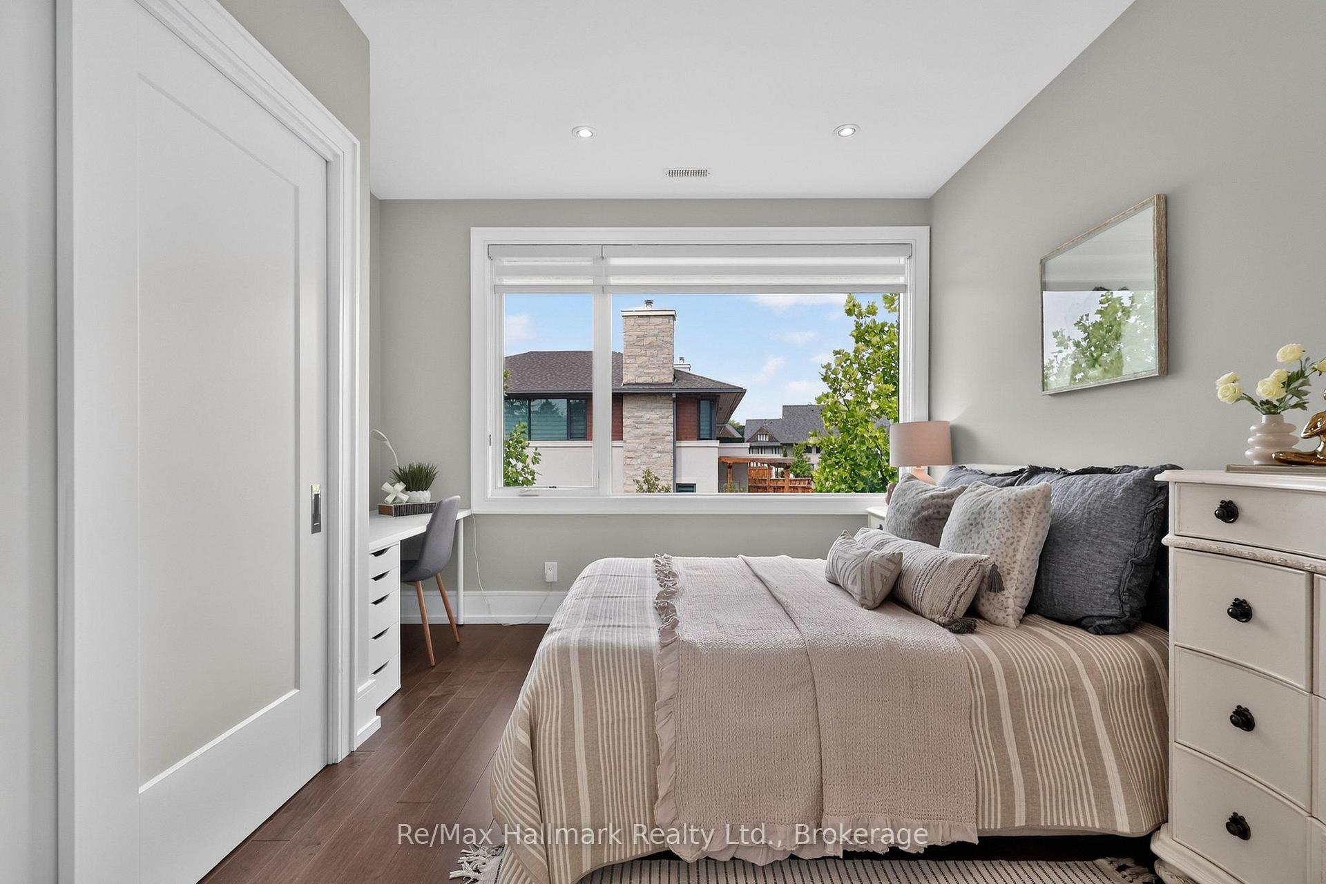 10 MAPLE GROVE Drive 14