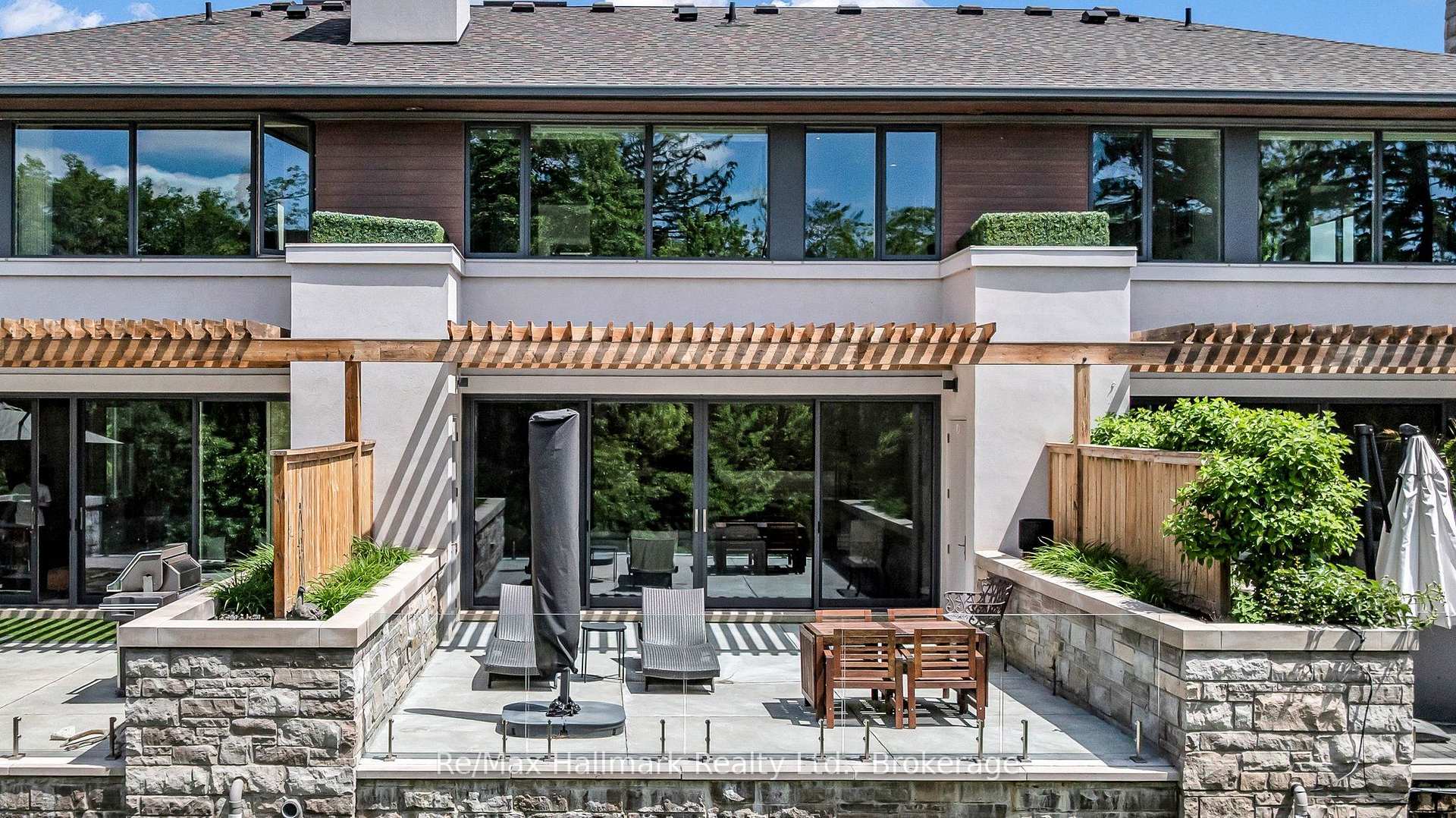 10 MAPLE GROVE Drive 14