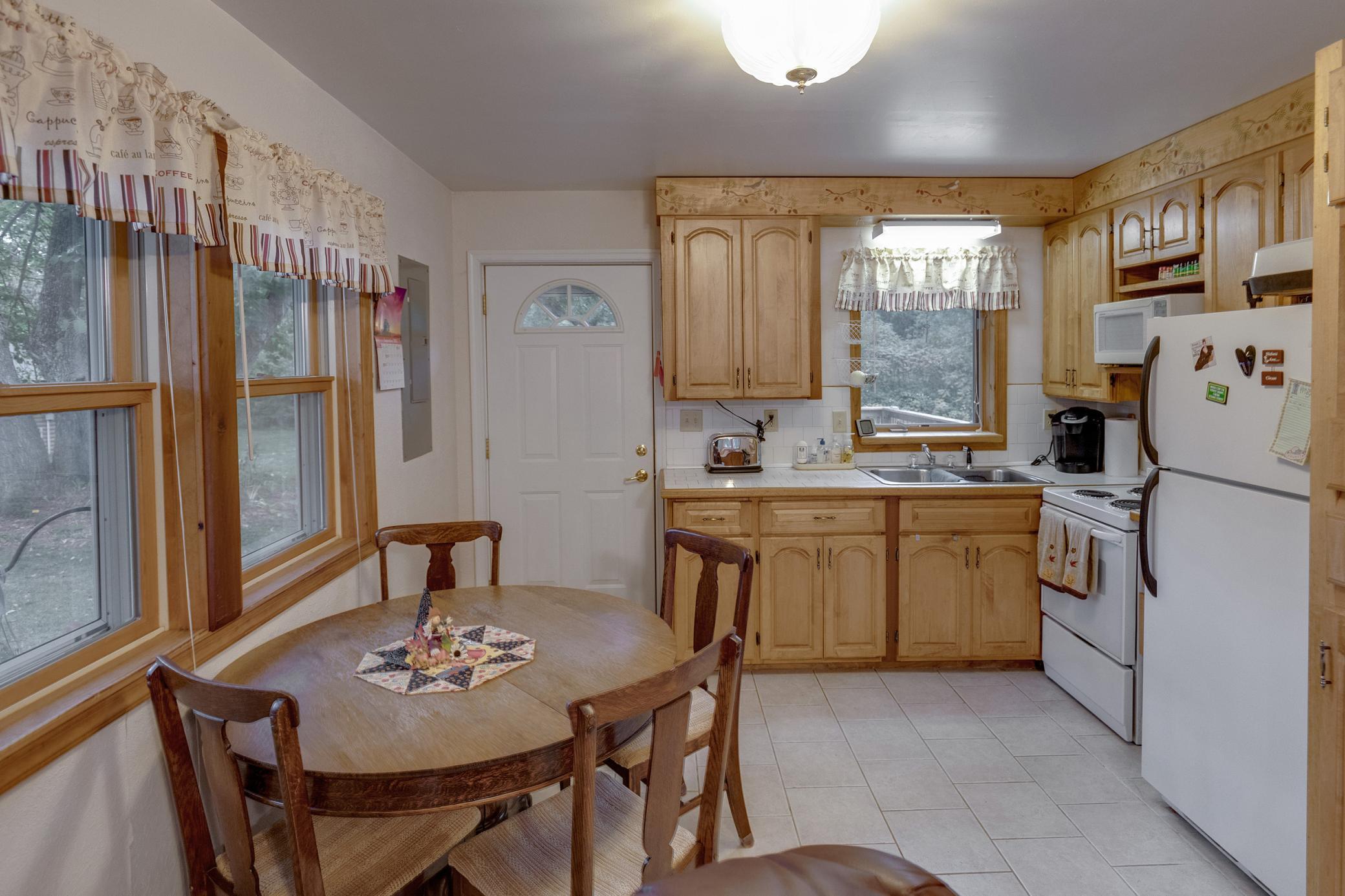 9365 Lindroth Lane